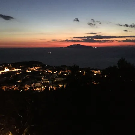 Monte Solaro Bed&Breakfast-2